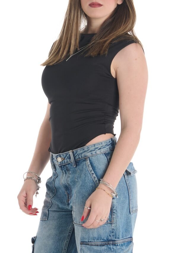 Fitted body - Image 11